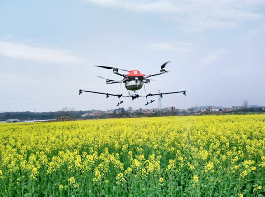 植物保護(hù)機(jī)械2.jpg 植物保護(hù)機(jī)械2.jpg