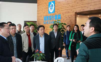 雨花區委書記張敏調研設計園并參觀基準設計(長沙)公司