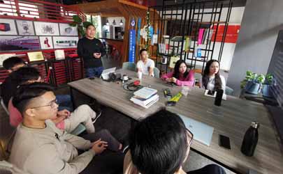 讓我們與學(xué)習(xí)一起改變——基準(zhǔn)聯(lián)合創(chuàng)始人劉開(kāi)的產(chǎn)品設(shè)計(jì)與開(kāi)發(fā)之路